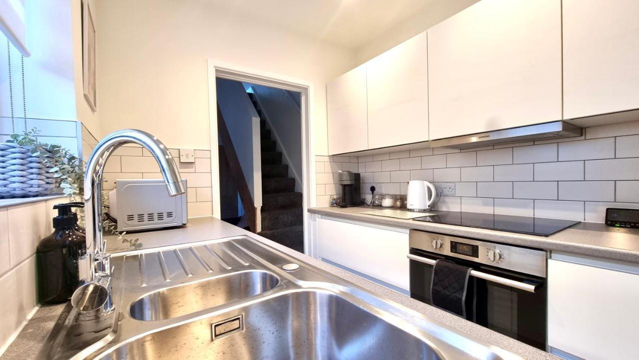 No.71 By Switchback Stays Cardiff Exteriör bild